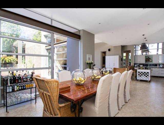 4 BEDROOM PROPERTY TO RENT IN FOURWAYS GARDENS